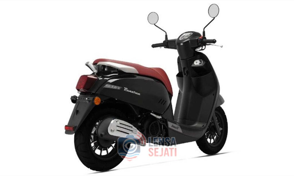 Benelli Panarea 125