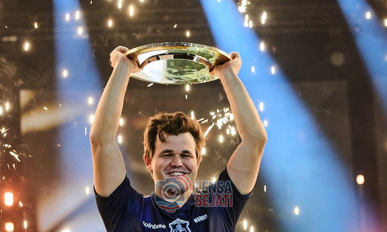 Magnus Carlsen Juara Catur Esports World Cup 2025