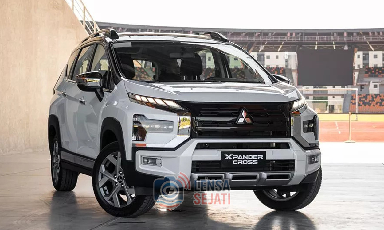 Xpander Cross 2025