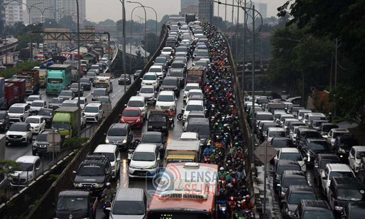 Kemacetan Jalur Lintas Kota Jakarta Alami Peningkatan Signifikan