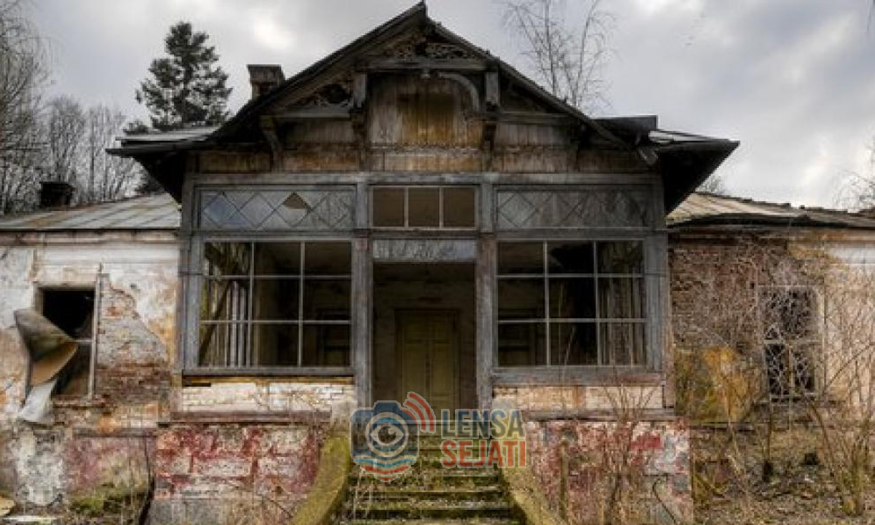 Rumah Kentang Dharmawangsa: Legenda Paling Misterius di Bandung